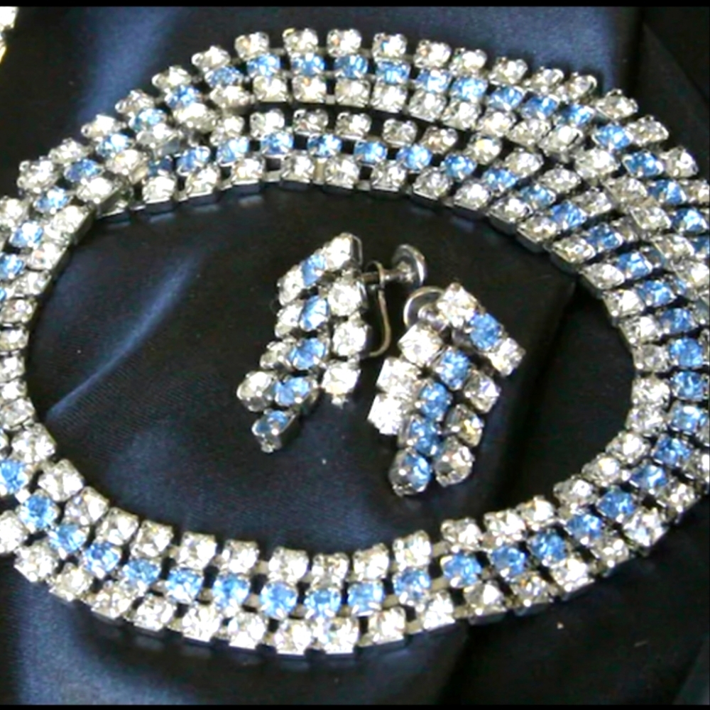 Vintage 1950's Blue Crystal Rhinestone Parure, Triple Row Roman Collar & Earring